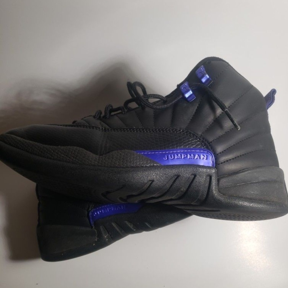 Nike Men's Black and Purple Sneakers